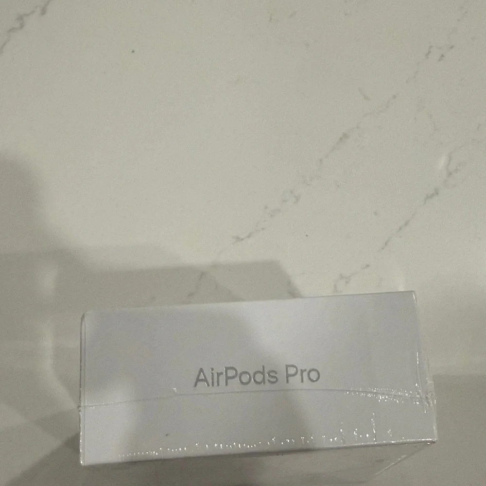 Apple AirPods Pro with Charging Case